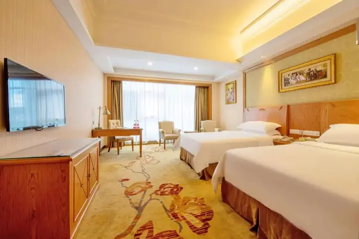 Шэньчжэнь: ViennaInternational Hotel Shenzhen Longgang Lilan
