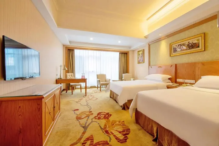 Шэньчжэнь: ViennaInternational Hotel Shenzhen Longgang Lilan