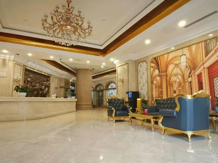 Шэньчжэнь: ViennaInternational Hotel Shenzhen Longgang Lilan