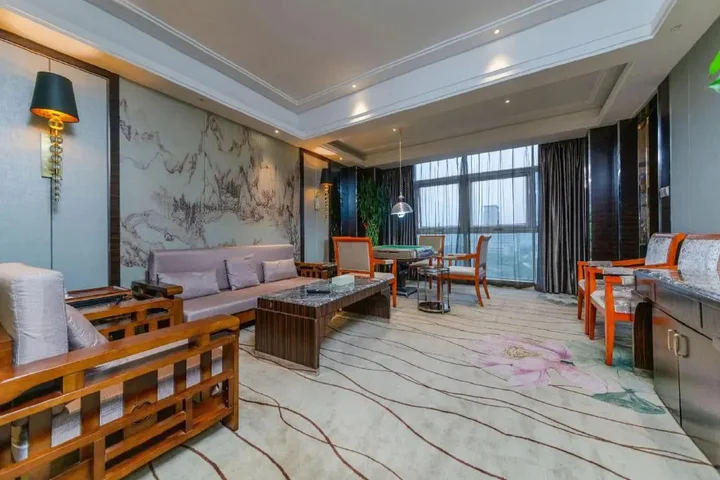 Шэньчжэнь: ViennaInternational Hotel Shenzhen Longgang Lilan