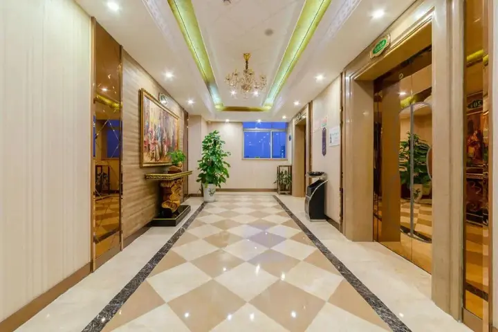 Шэньчжэнь: ViennaInternational Hotel Shenzhen Longgang Lilan