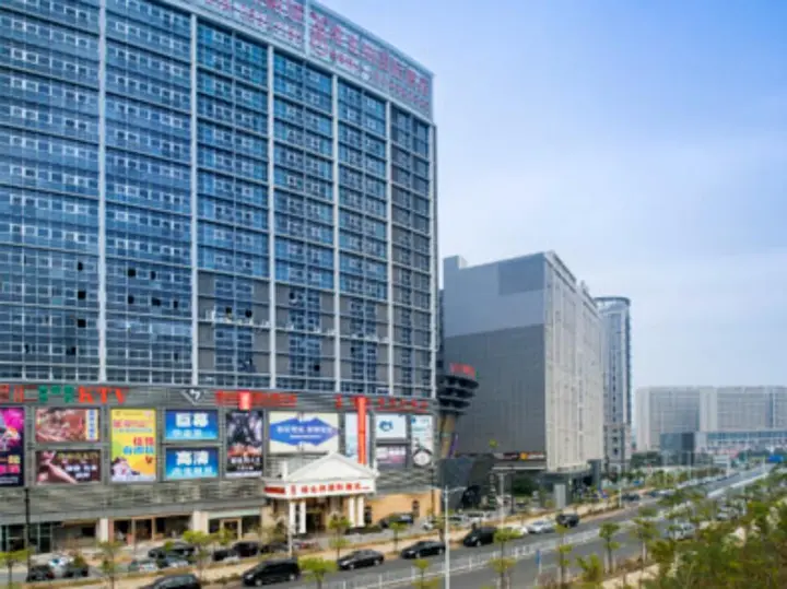 Шэньчжэнь: ViennaInternational Hotel Shenzhen Longgang Lilan