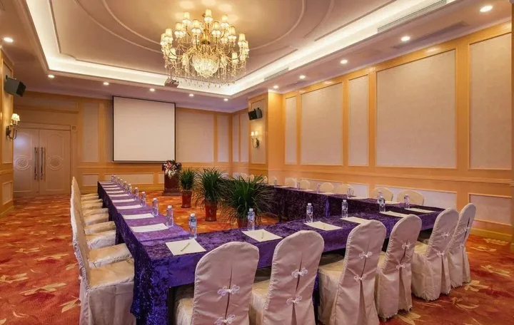 Шэньчжэнь: ViennaInternational Hotel Shenzhen Longgang Lilan