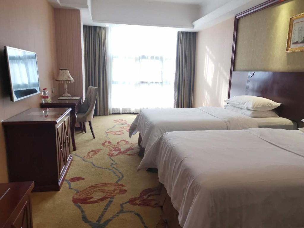 Чаочжоу: Vienna Hotel Chaozhou Plaza Branch