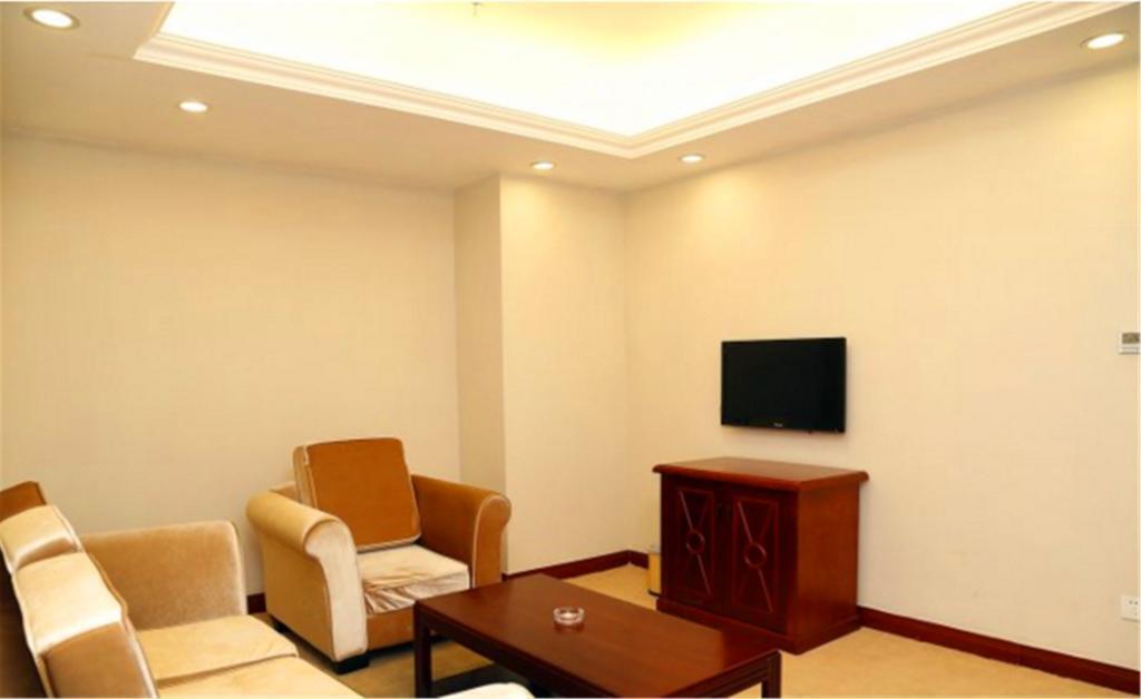 Шэньчжэнь: Vienna Hotel Shenzhen Longgang Longdong Branch