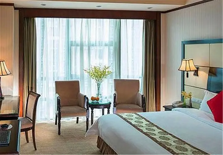 Шэньчжэнь: Vienna Hotel Shenzhen Longgang Longdong Branch