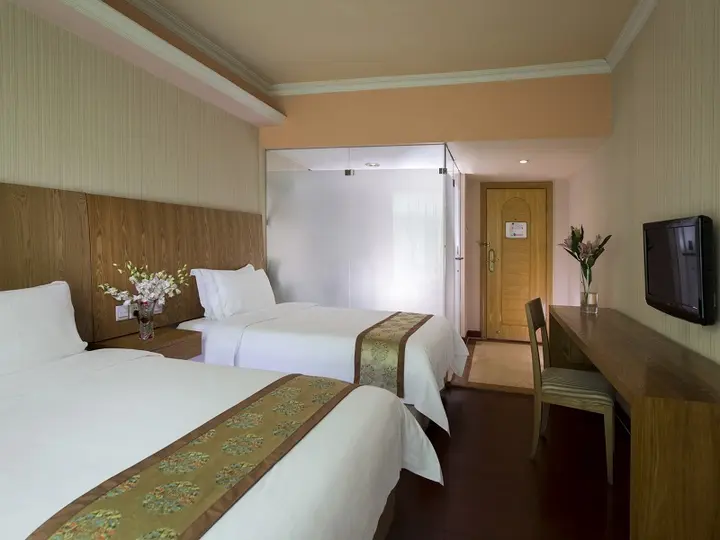 Шэньчжэнь: Vienna 3 Best Hotel Meilong Road