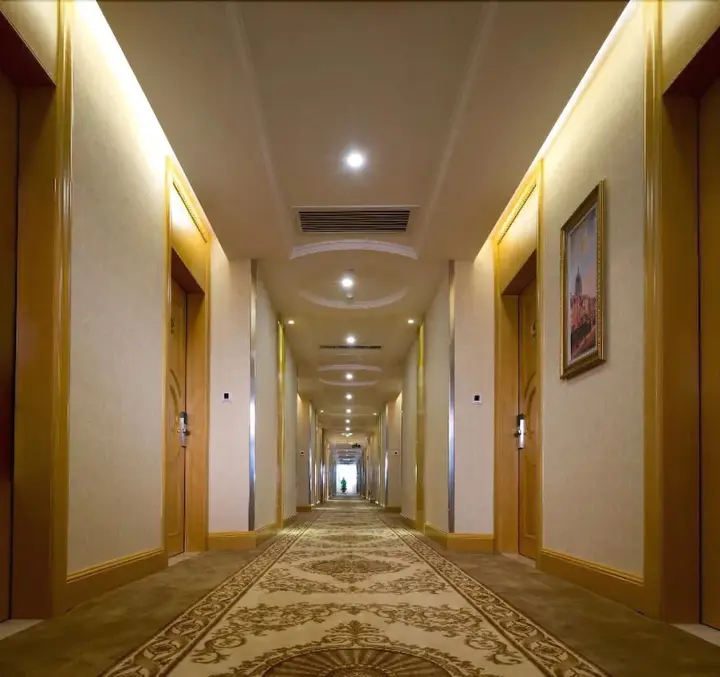 Шэньчжэнь: Viennahotel Shenzhen Longhua South Renmin Road