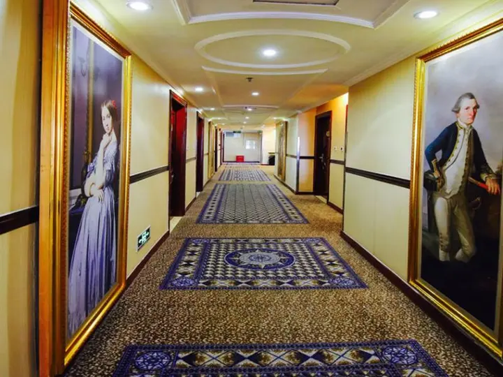 Шэньчжэнь: Vienna 3 Best Hotel Shenzhen Pingdi Pingzi Road