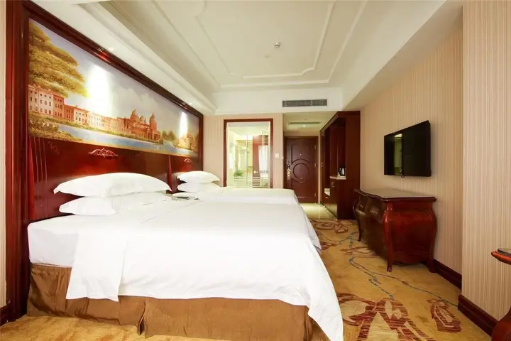 Vienna Hotel Shenzhen Pingdi — фото 3