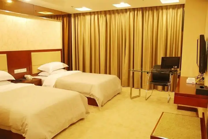 Цзиньюань: Vienna Hotel Qingyuan Lianjiang Road