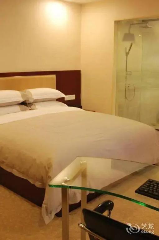 Цзиньюань: Vienna Hotel Qingyuan Lianjiang Road