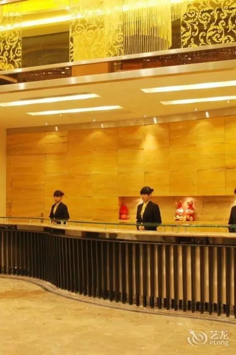 Цзиньюань: Vienna Hotel Qingyuan Lianjiang Road