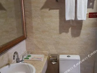Хойчжоу: Vienna Hotel Huizhou Huiyang Danshui