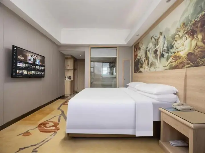 Хойчжоу: Vienna Hotel Huizhou Huiyang Danshui
