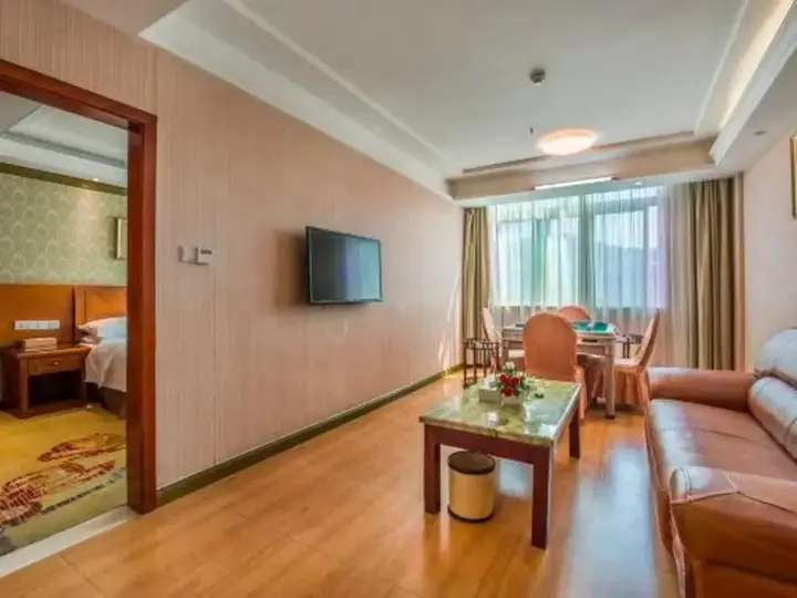 Хойчжоу: Vienna Hotel Guangdong Huizhou Maidi South Road