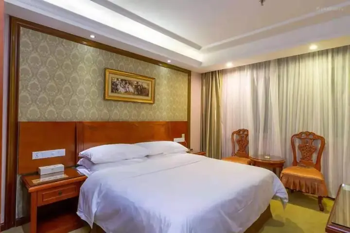 Хойчжоу: Vienna Hotel Guangdong Huizhou Maidi South Road