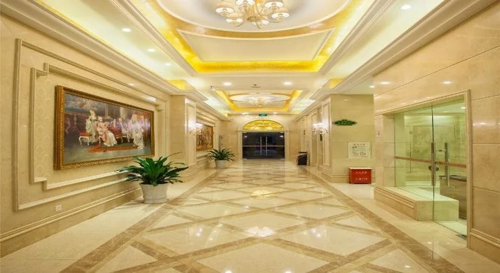 Хойчжоу: Vienna Hotel Huizhou Yanda Avenue