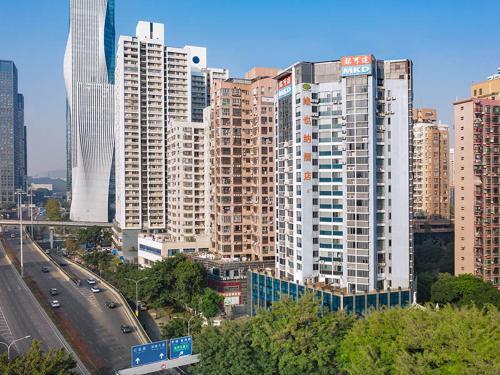 Шэньчжэнь: ViennaHotel Shenzhen Exibition Center
