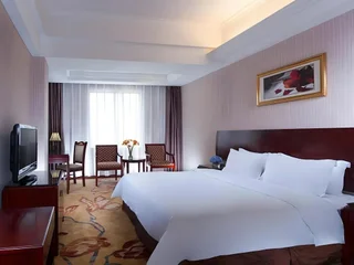 Шэньчжэнь: Vienna Hotel Shenzhen Yinhu