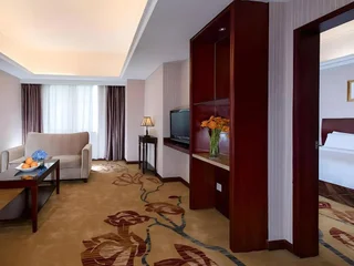 Шэньчжэнь: Vienna Hotel Shenzhen Yinhu