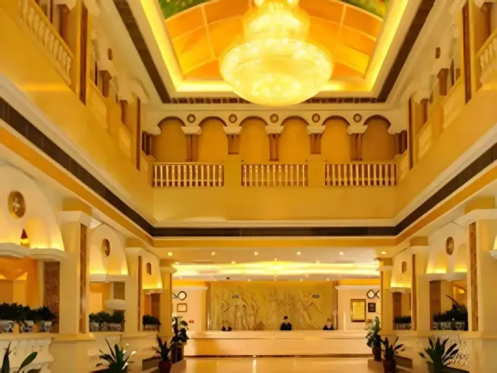 Шэньчжэнь: Vienna Hotel Shenzhen Yinhu