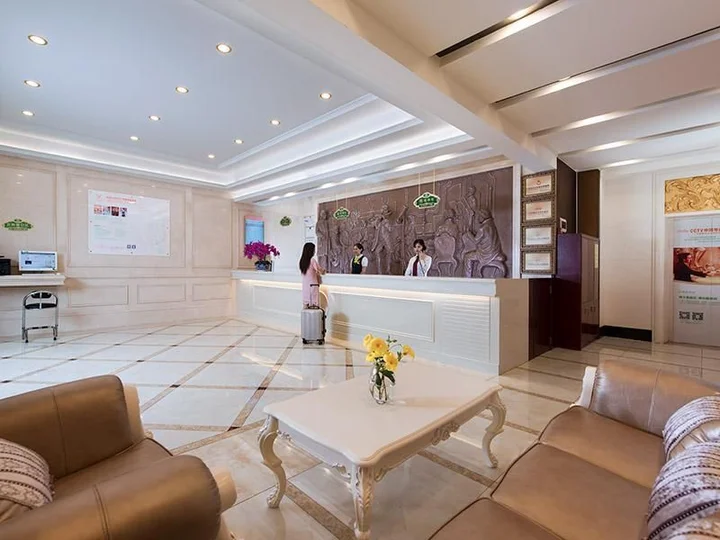 Шэньчжэнь: Vienna Hotel Shenzhen Exhibitian Center 2nd