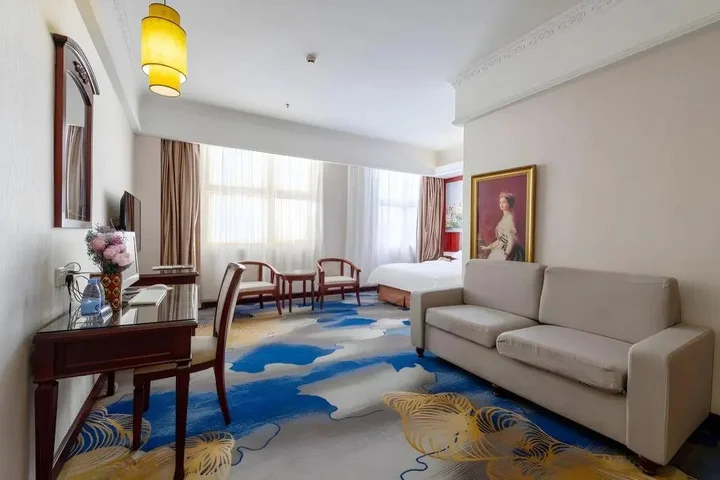 Шэньчжэнь: Vienna Hotel Shenzhen Longhua Qinghu Road Branch