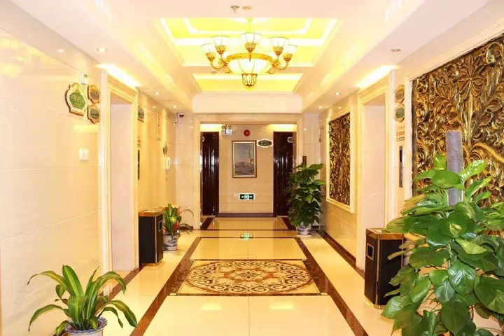 Vienna Hotel Shenzhen Railway Station — фото 4
