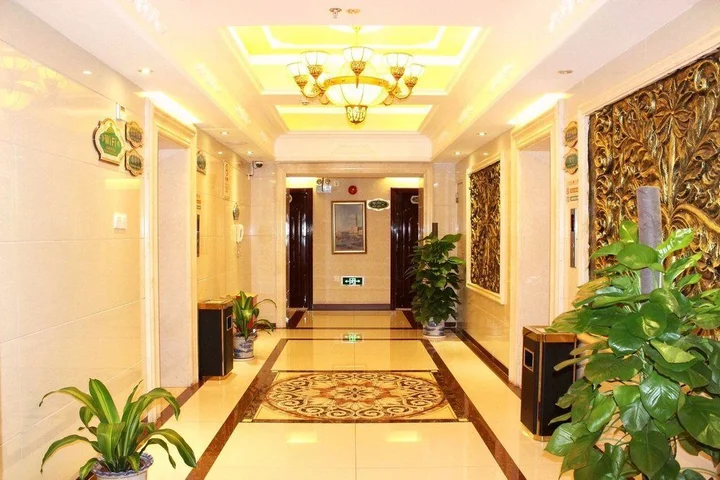 Шэньчжэнь: Vienna Hotel Shenzhen Railway Station