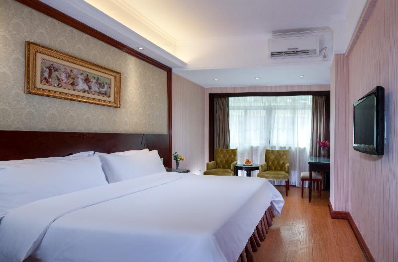 Шэньчжэнь: Vienna Hotel Shenzhen Railway Station