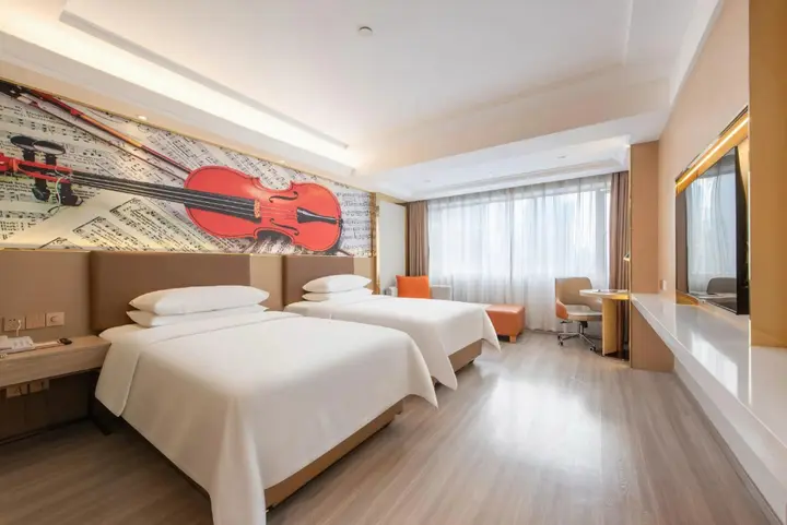 Шэньчжэнь: Vienna Hotel Fenghuang Branch