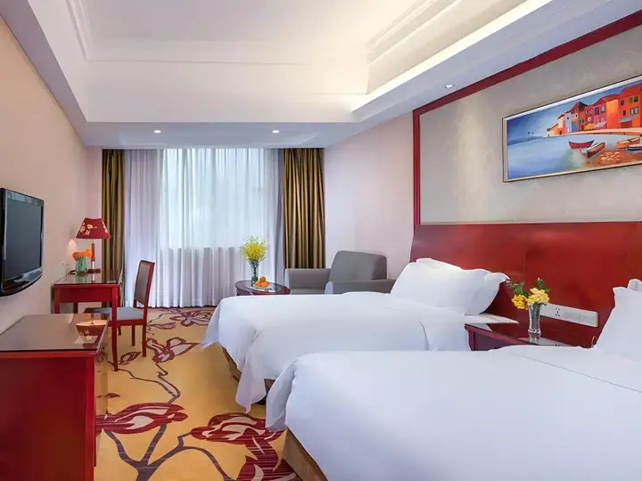 Шэньчжэнь: Vienna Hotel Shenzhen Bao'an Chuangye Road