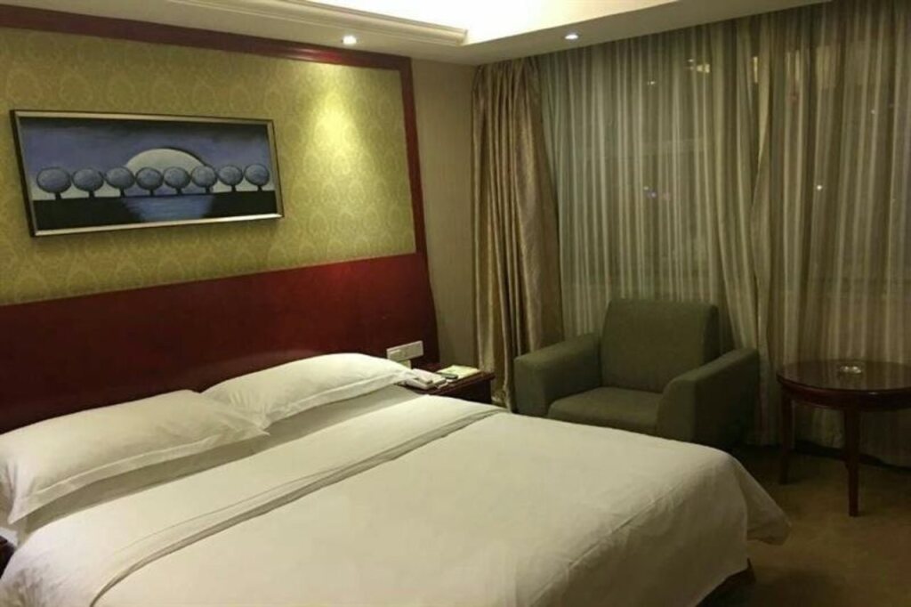 Шэньчжэнь: Vienna Hotel Shenzhen Bao'an Chuangye Road