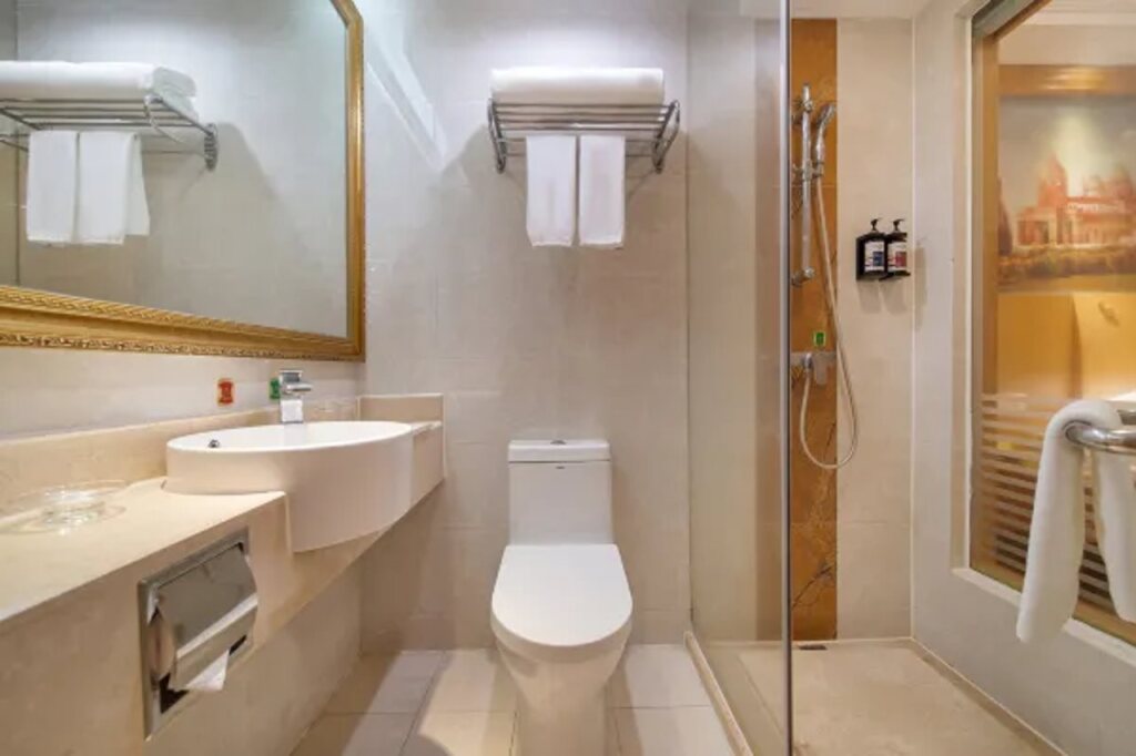 Шэньчжэнь: Vienna Hotel Dameisha Branch