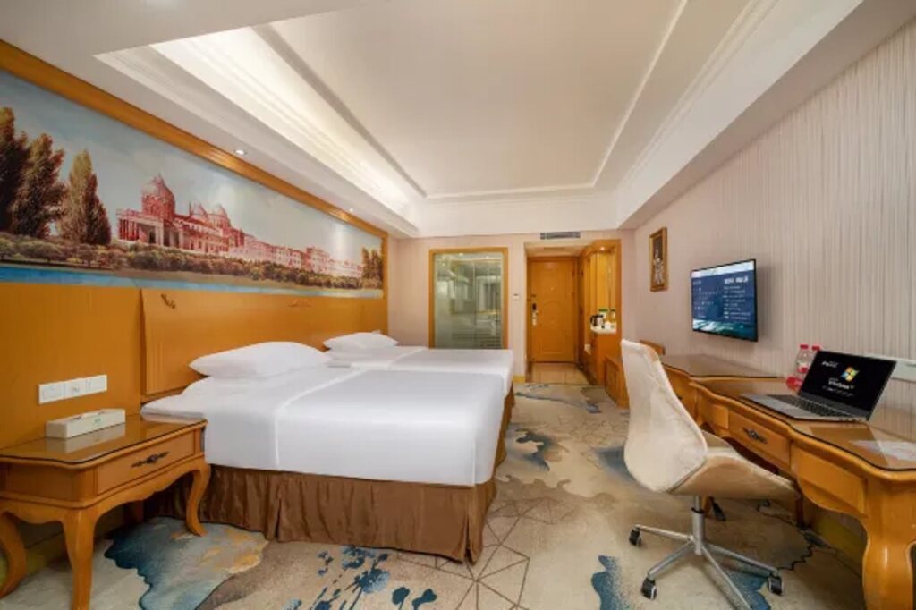 Шэньчжэнь: Vienna Hotel Dameisha Branch