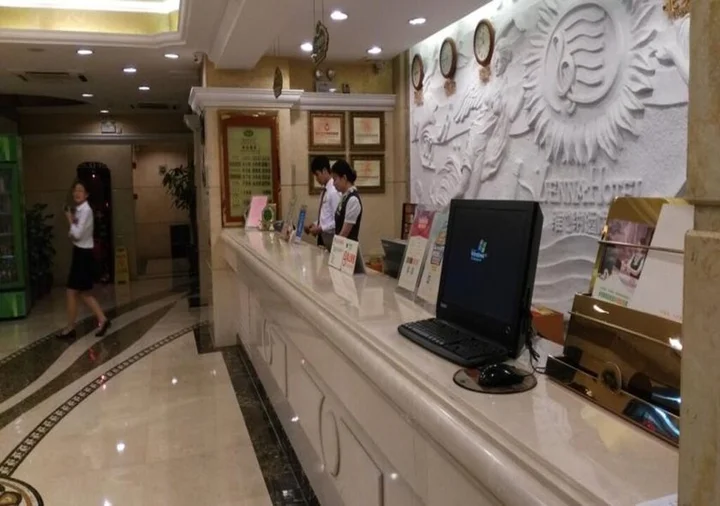 Шэньчжэнь: Vienna 3 Best Hotel Shenzhen Airong Road
