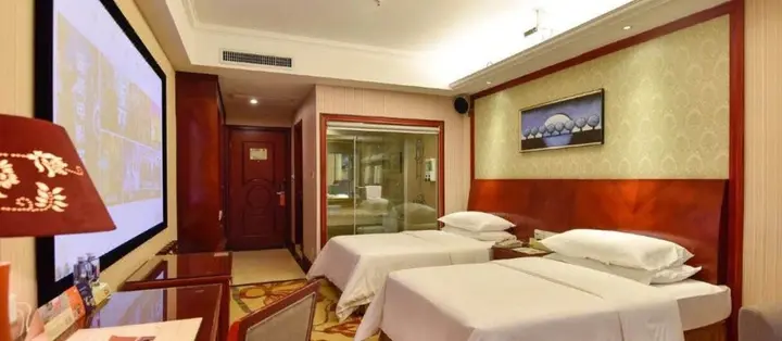 Шэньчжэнь: Vienna Hotel Shenzhen Bao'an Fanshen Metro Station