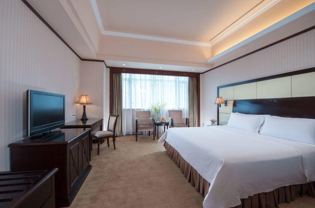 Шэньчжэнь: Vienna Hotel Shenzhen International
