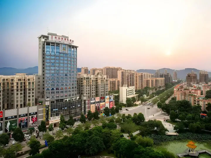 Чжуншань: Vienna International Hotel Zhongshan Kanghua Road
