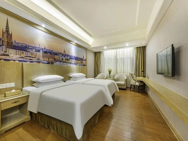Фошань: Vienna Foshan Shunde Longjia Exhibition Center