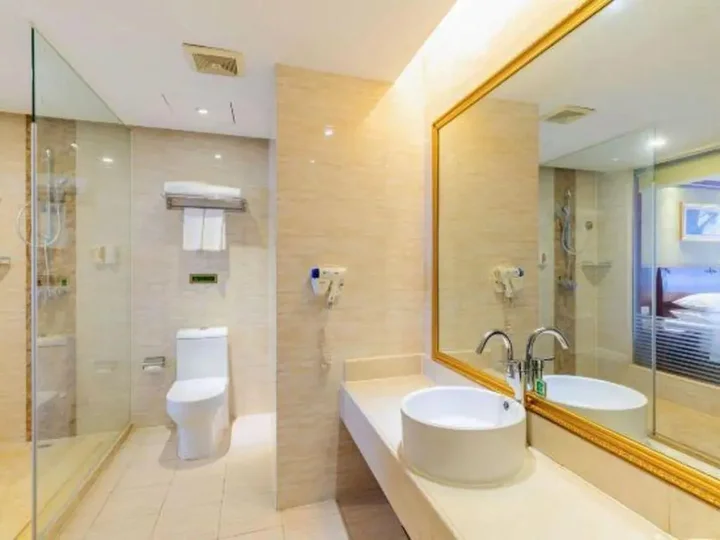 Фошань: Vienna Foshan Shunde Longjia Exhibition Center