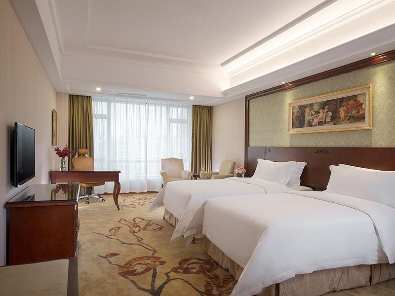 Фошань: Vienna Hotel Foshan Huangqi