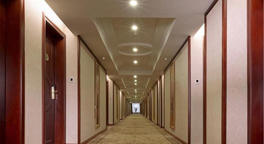Фошань: Vienna Hotel Foshan Huangqi
