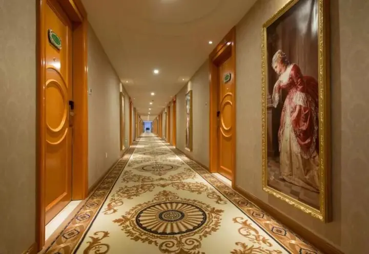 Фошань: Vienna Hotel Foshan Xiqiao Mountain