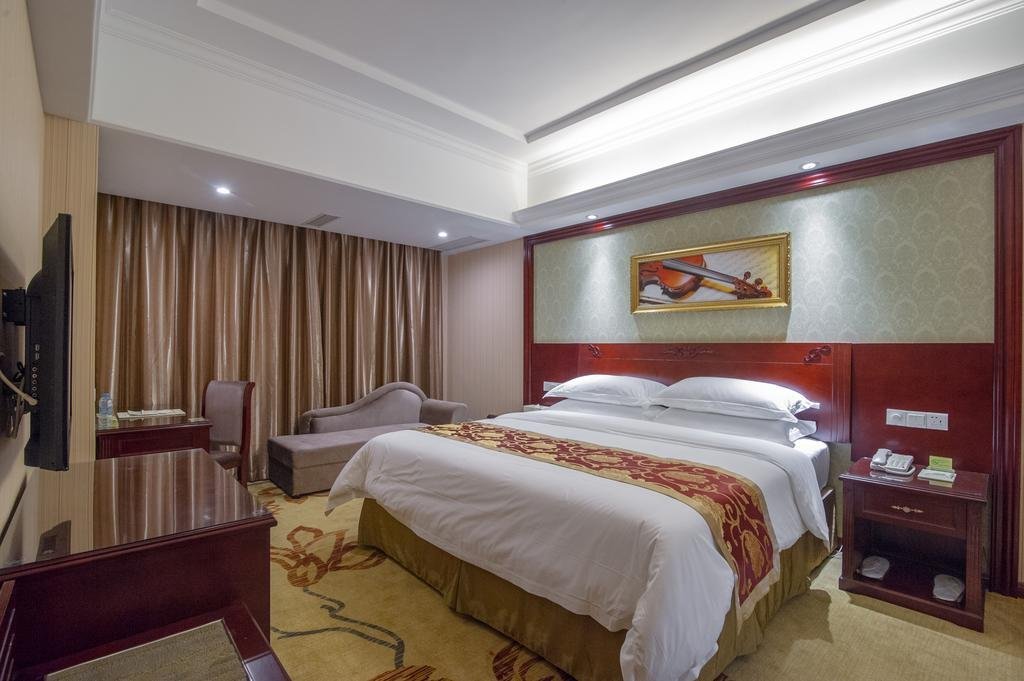 Наньнин: Vienna Hotel Guangxi Nanning Xianhu Branch