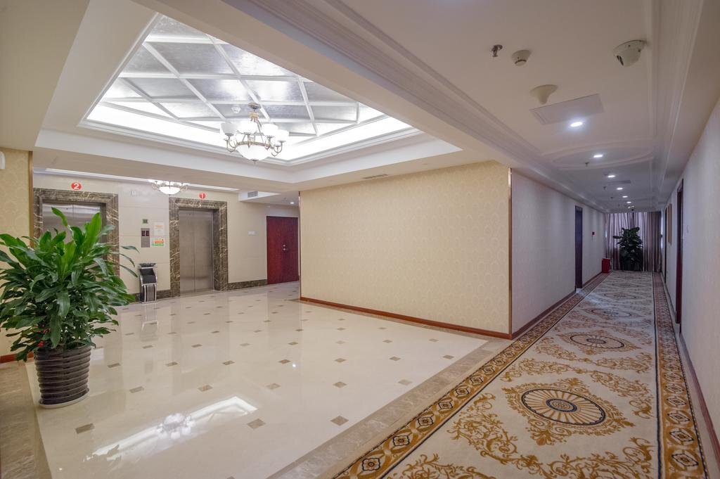 Наньнин: Vienna Hotel Guangxi Nanning Xianhu Branch