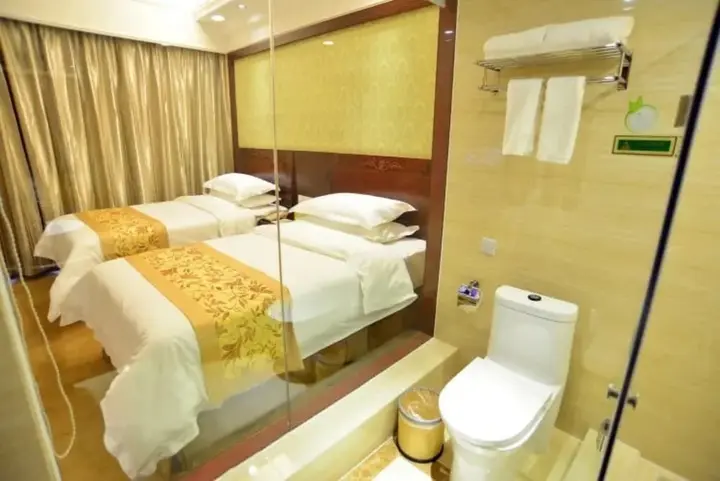 Наньнин: Vienna Hotel Guangxi Nanning Changhu Road Branch