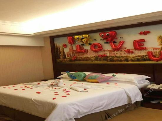 Наньнин: Vienna International Hotel East Nanning Railway Station