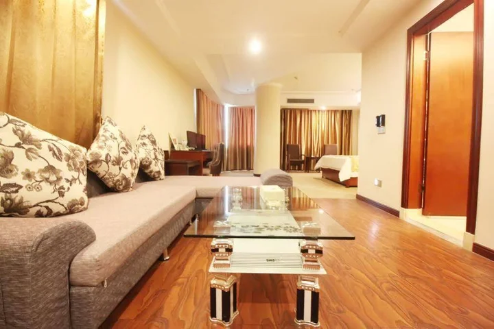 Гуйлинь: ViennaHotel Guilin Railway Staion
